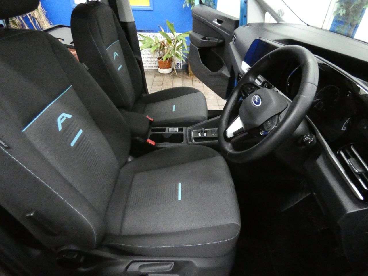 2023 FORD GRAND TOURNEO CONNECT 2023 FORD GRAND TOURNEO CONNECT