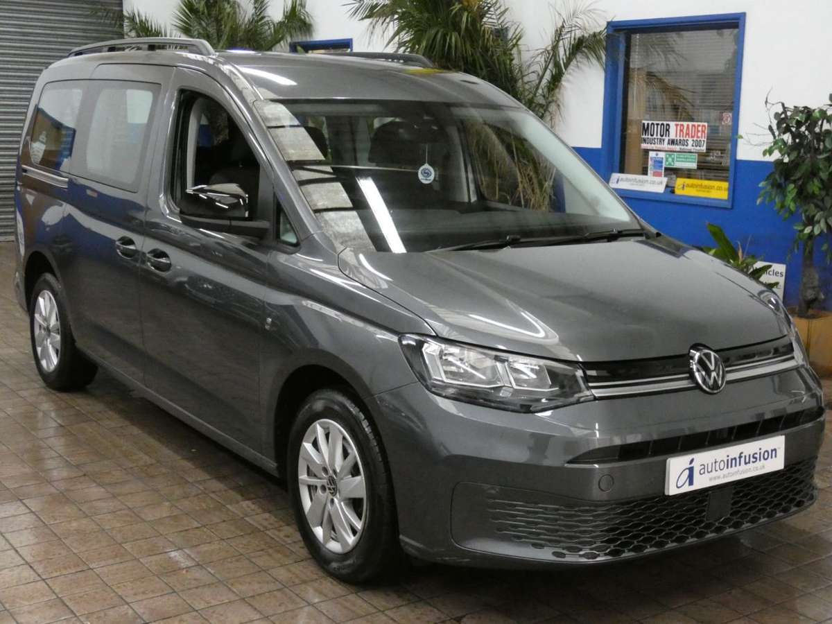 Check out this Volkswagen Caddy Maxi 2023 Diesel Manual