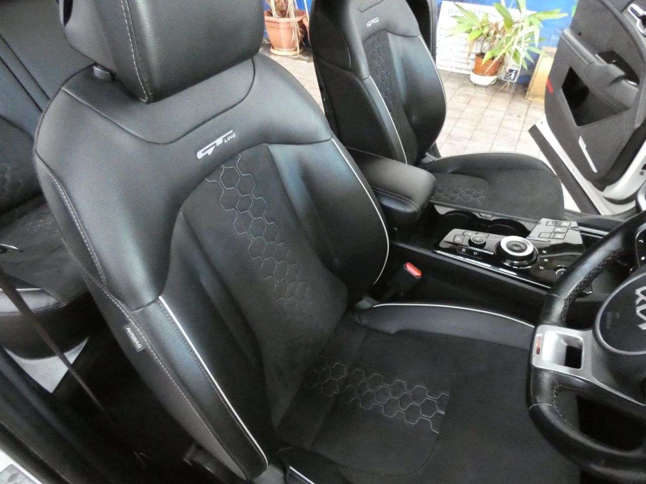 2024 KIA SPORTAGE 2024 KIA SPORTAGE