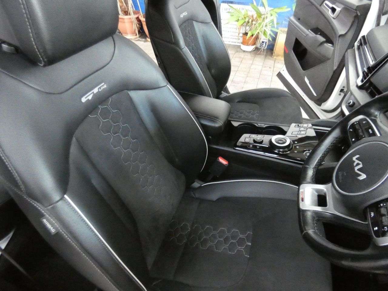 2024 KIA SPORTAGE 2024 KIA SPORTAGE