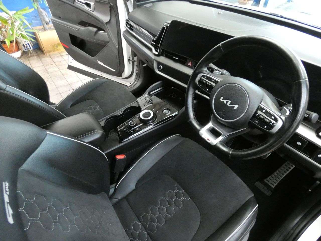 2024 KIA SPORTAGE 2024 KIA SPORTAGE