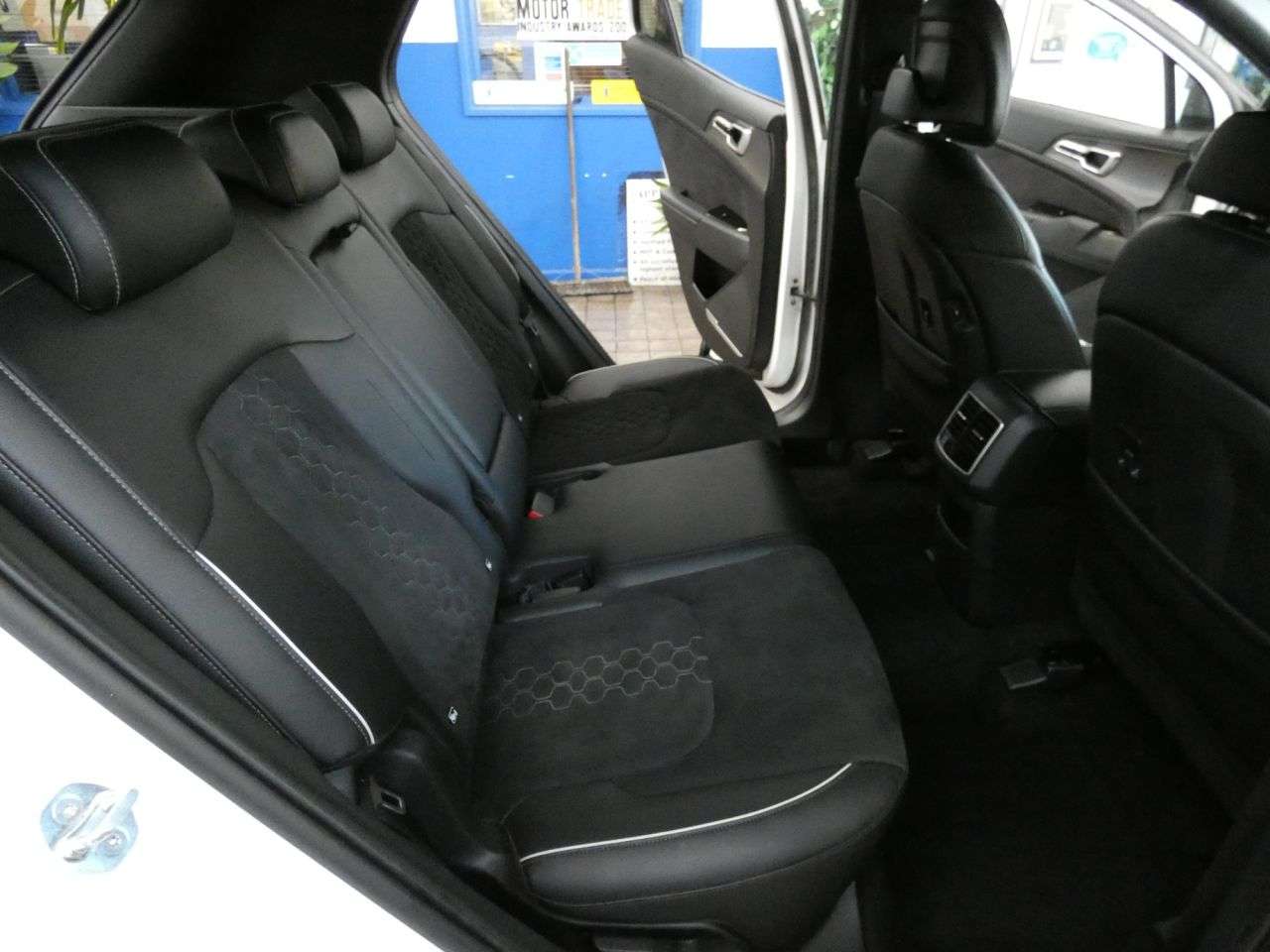 2024 KIA SPORTAGE 2024 KIA SPORTAGE