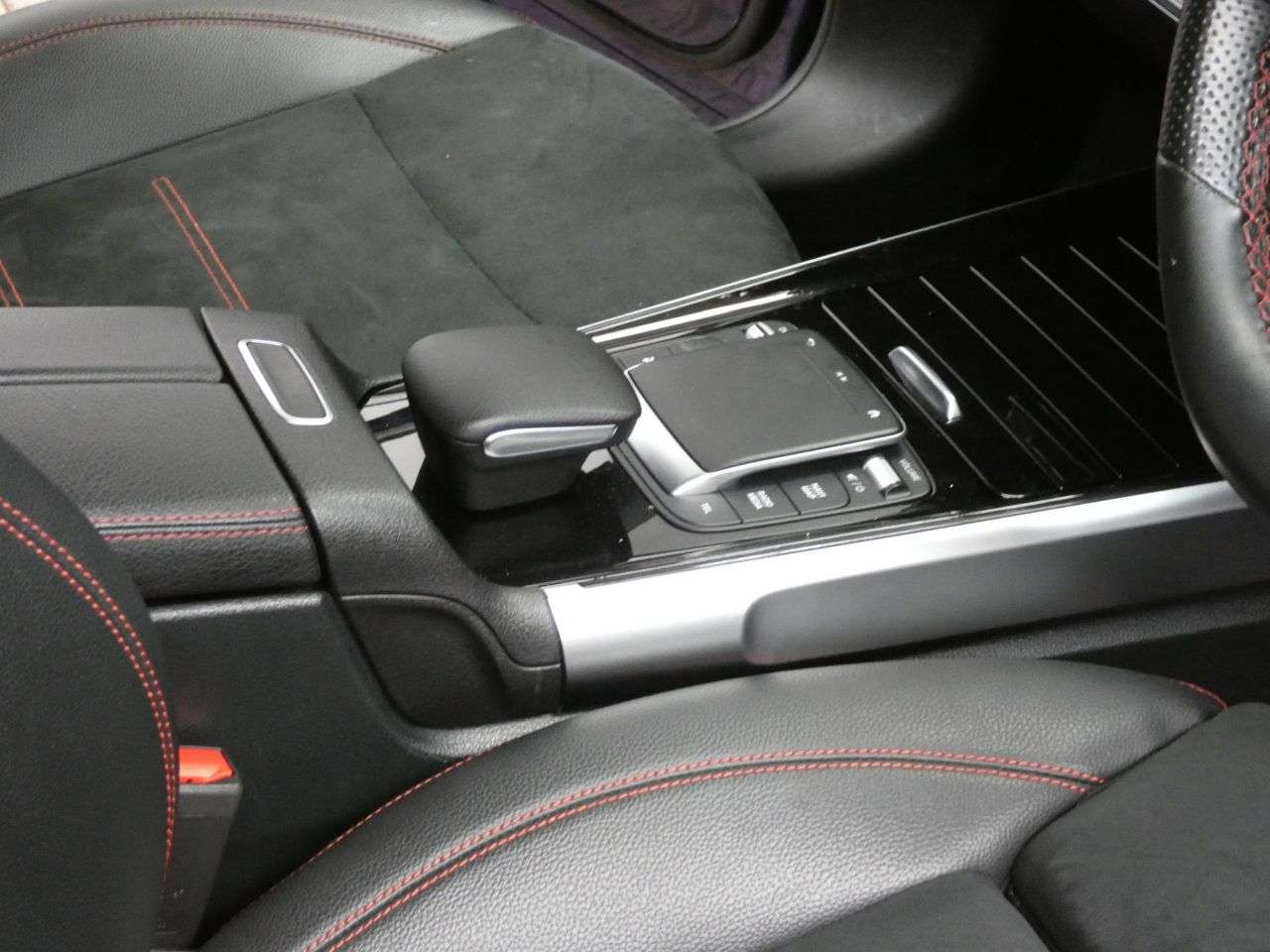 2022 MERCEDES-BENZ GLB 2022 MERCEDES-BENZ GLB