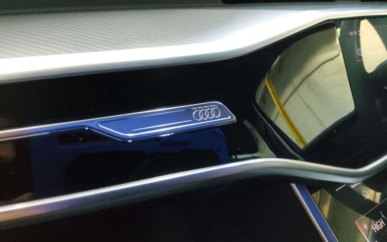 2021 AUDI A6 SALOON 2021 AUDI A6 SALOON