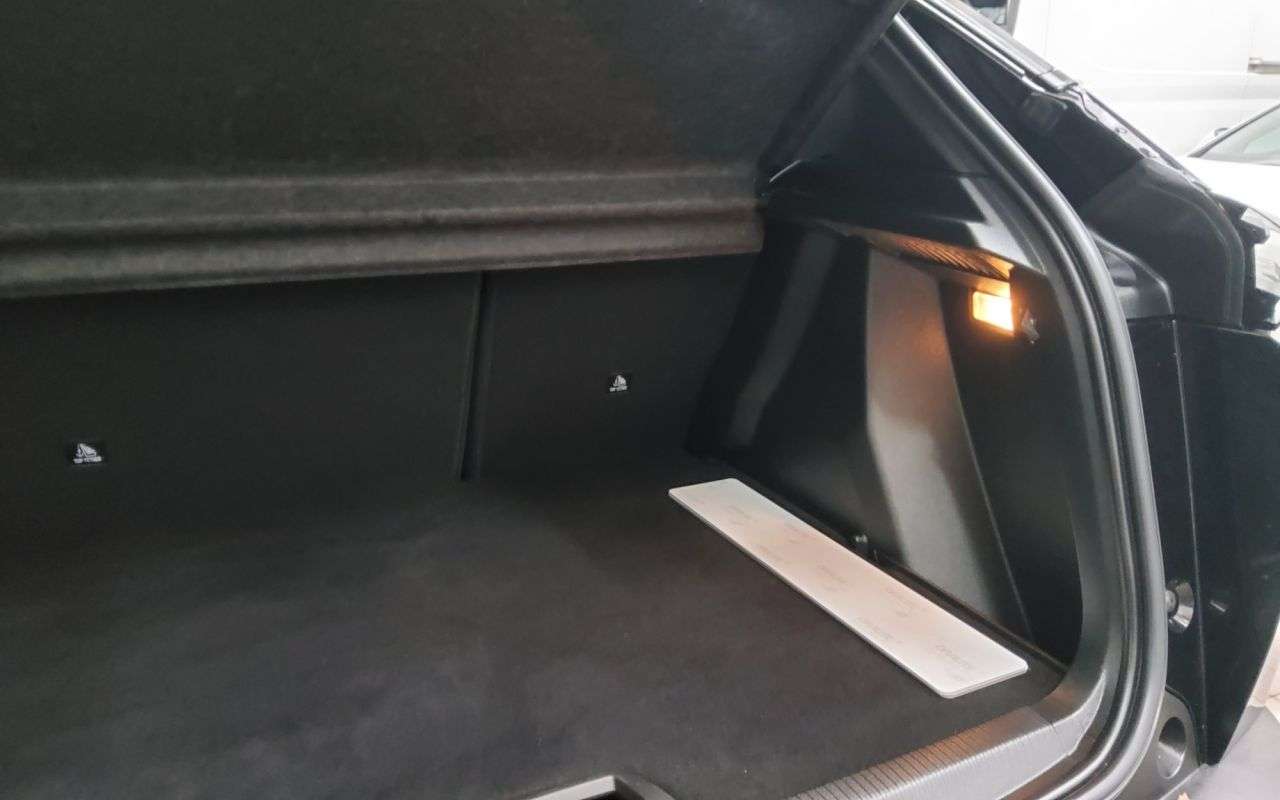 2024 PEUGEOT 2008 2024 PEUGEOT 2008