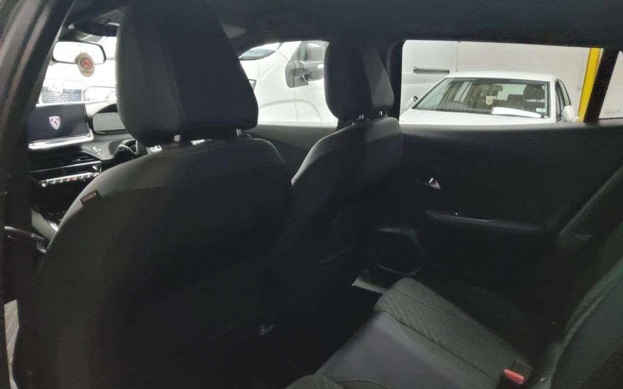 2024 PEUGEOT 2008 2024 PEUGEOT 2008