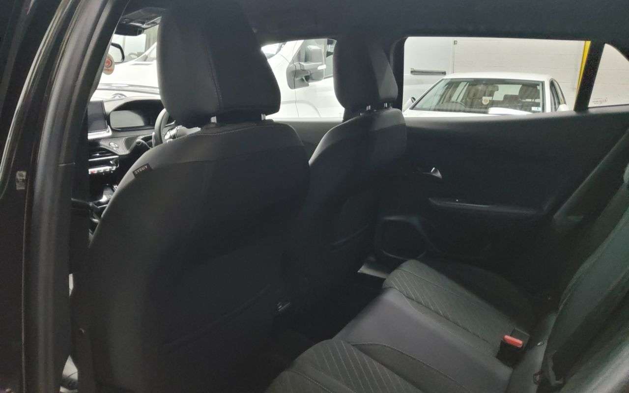 2024 PEUGEOT 2008 2024 PEUGEOT 2008