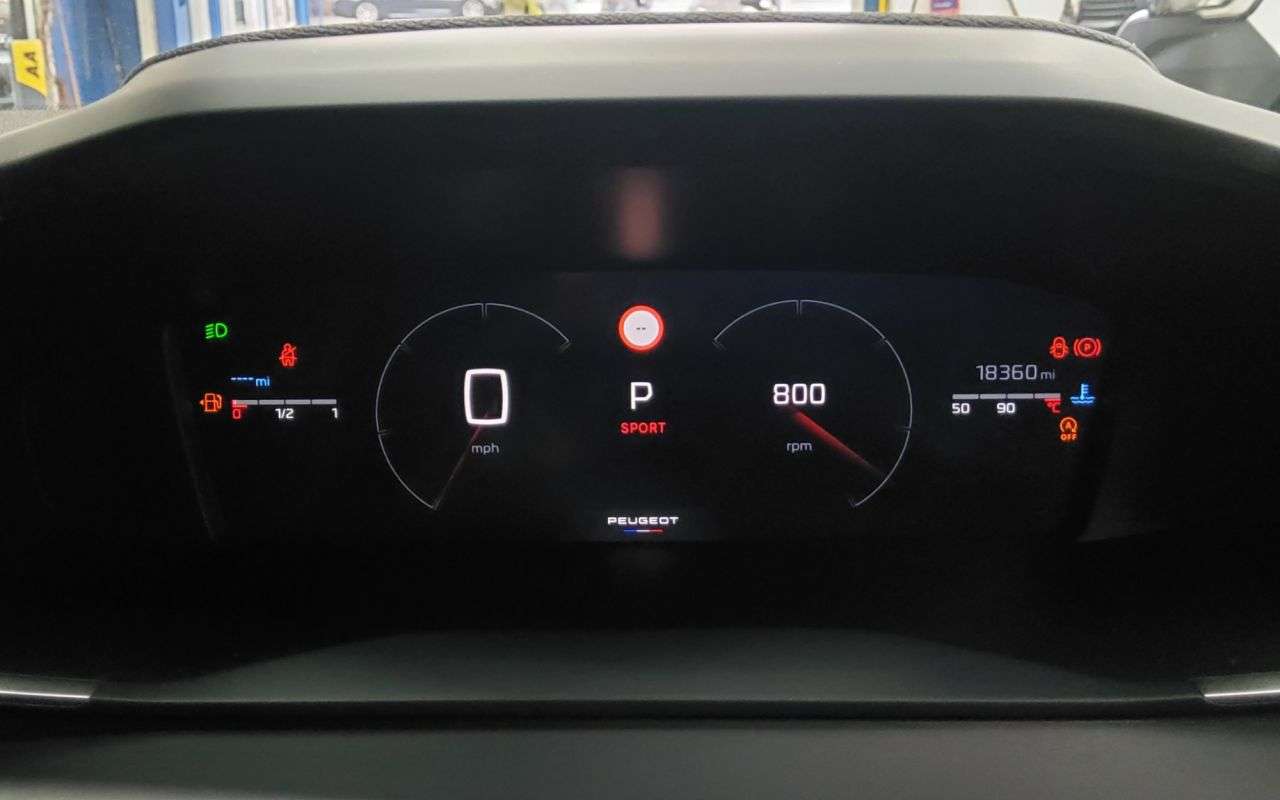 2024 PEUGEOT 2008 2024 PEUGEOT 2008