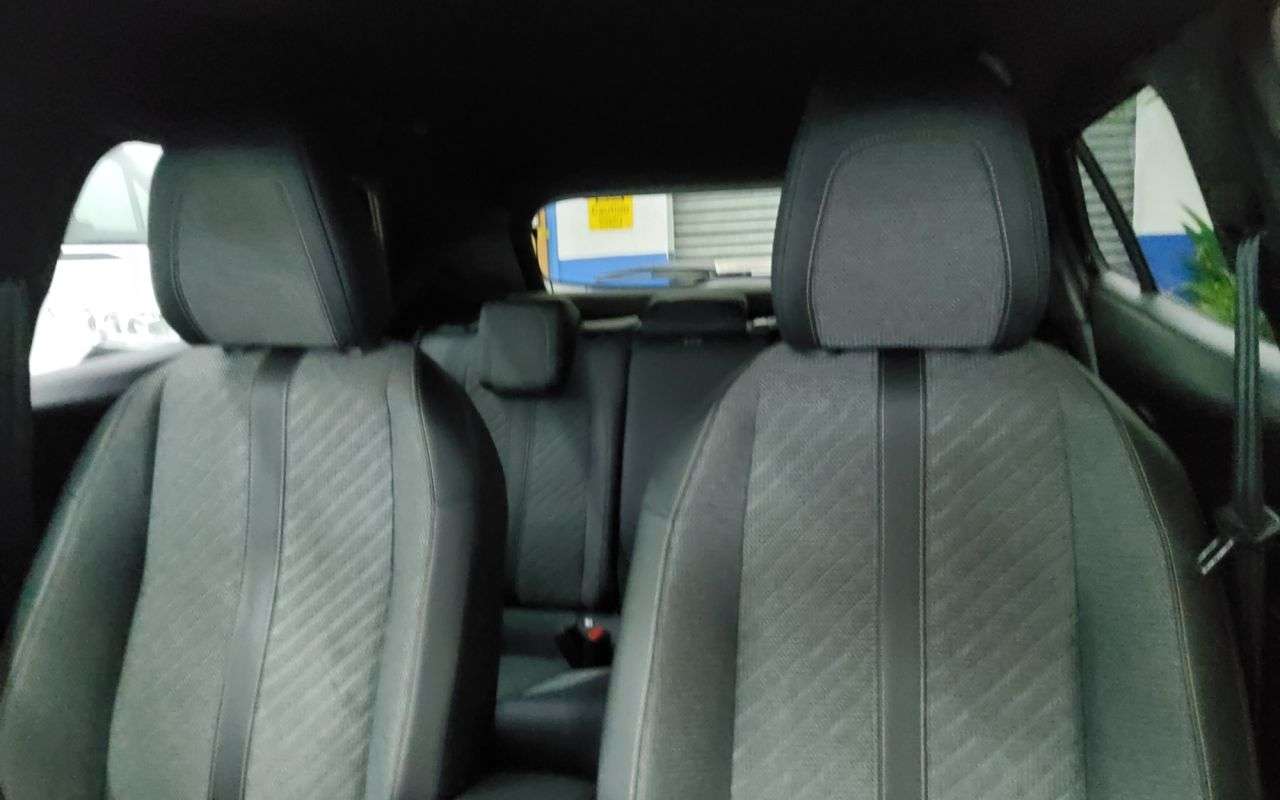 2024 PEUGEOT 2008 2024 PEUGEOT 2008