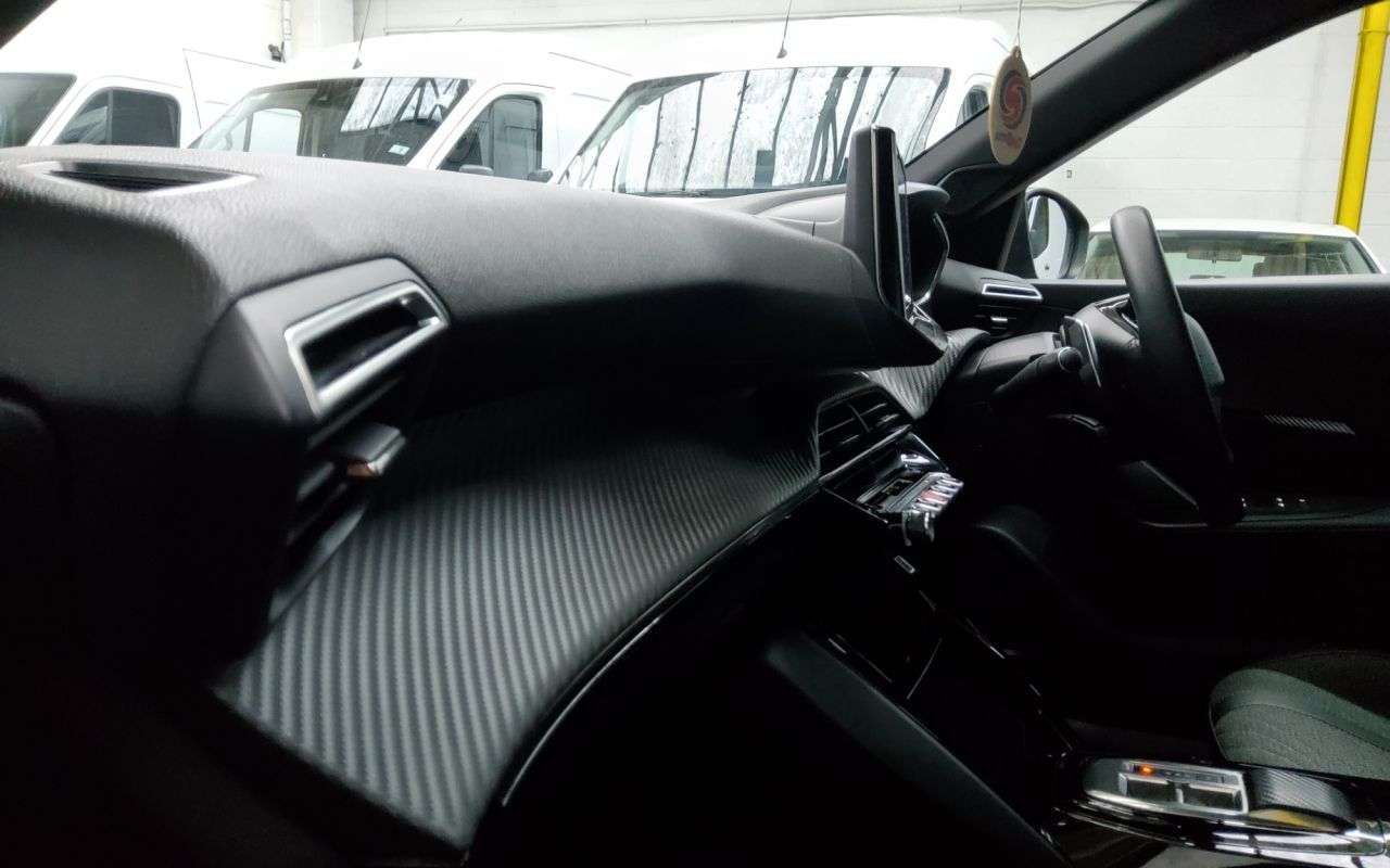 2024 PEUGEOT 2008 2024 PEUGEOT 2008