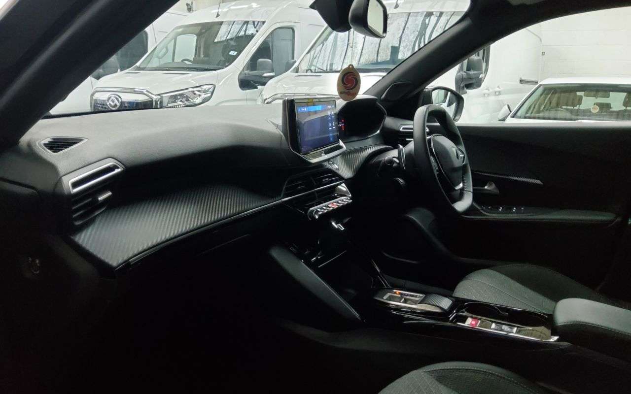 2024 PEUGEOT 2008 2024 PEUGEOT 2008