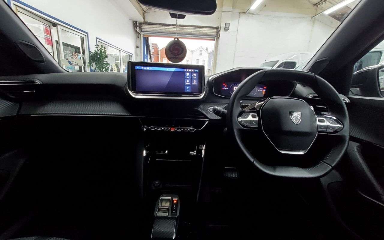 2024 PEUGEOT 2008 2024 PEUGEOT 2008