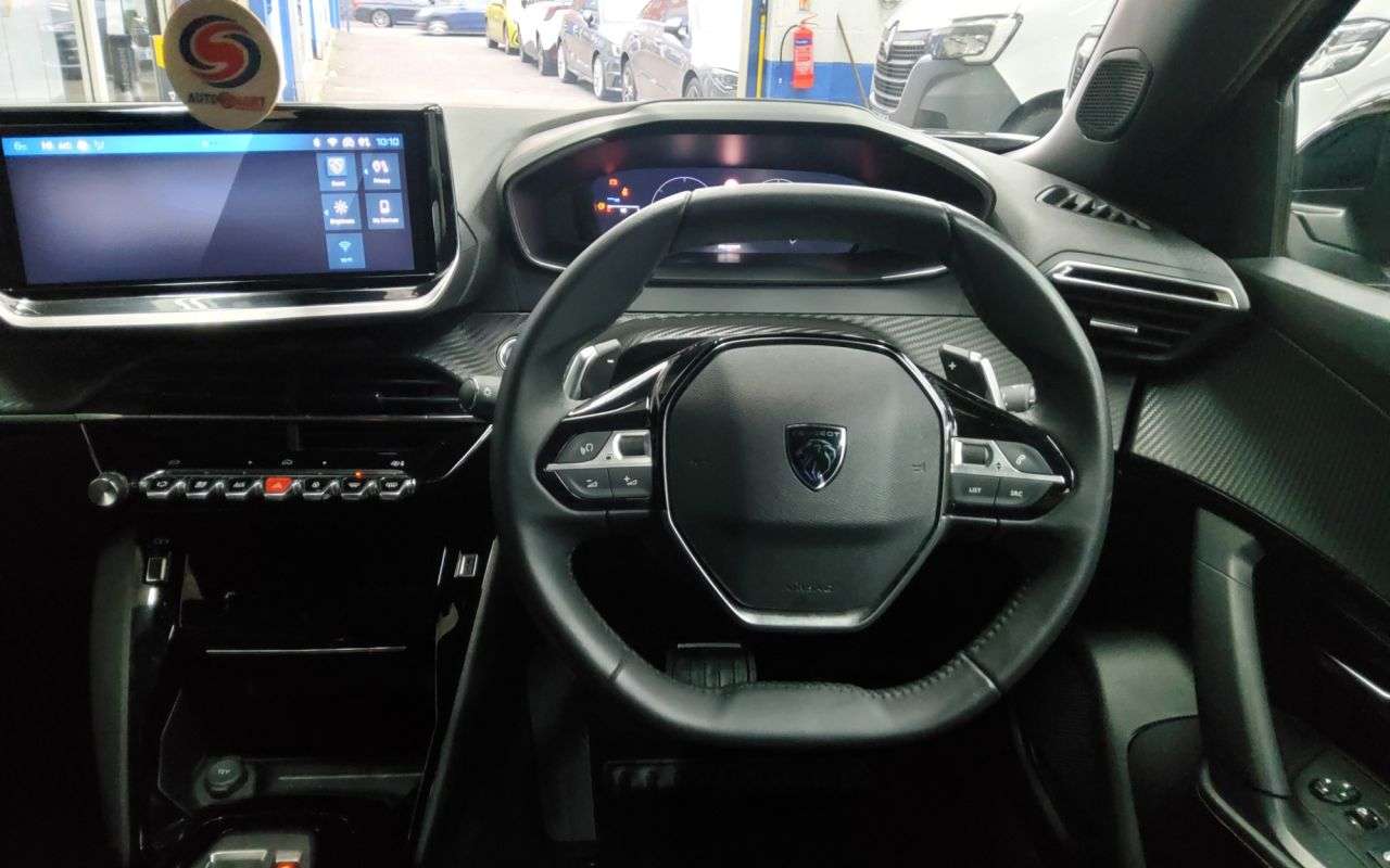 2024 PEUGEOT 2008 2024 PEUGEOT 2008