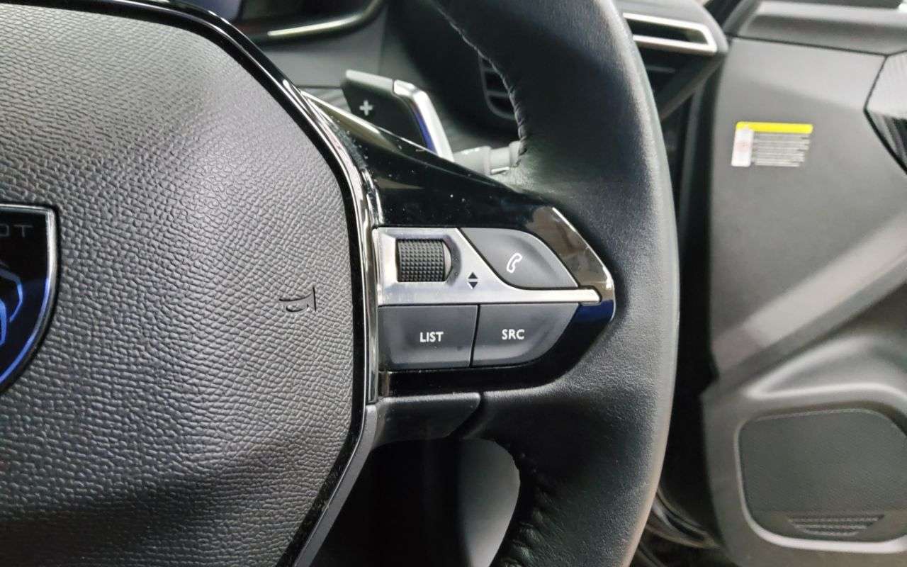 2024 PEUGEOT 2008 2024 PEUGEOT 2008