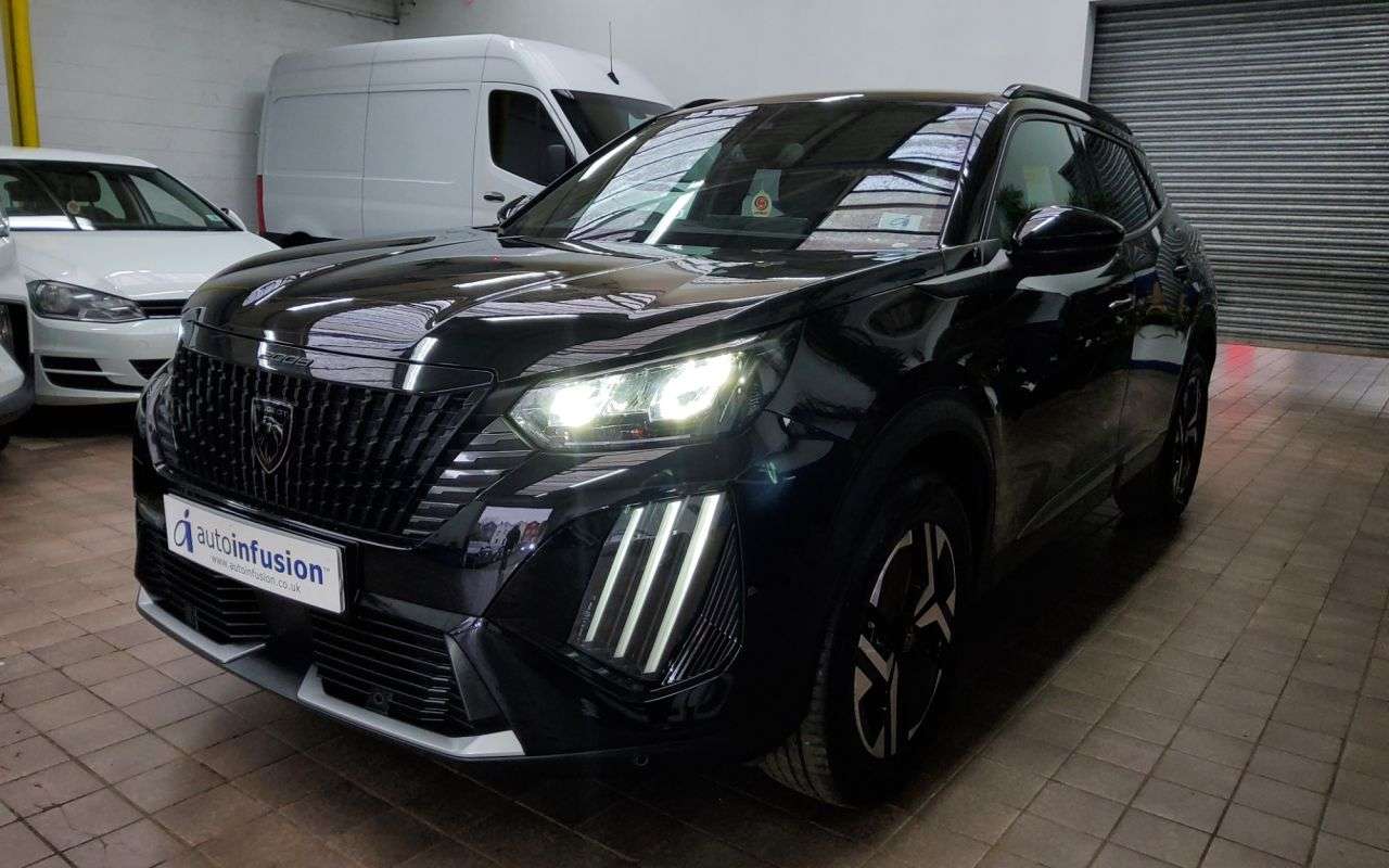 2024 PEUGEOT 2008 2024 PEUGEOT 2008