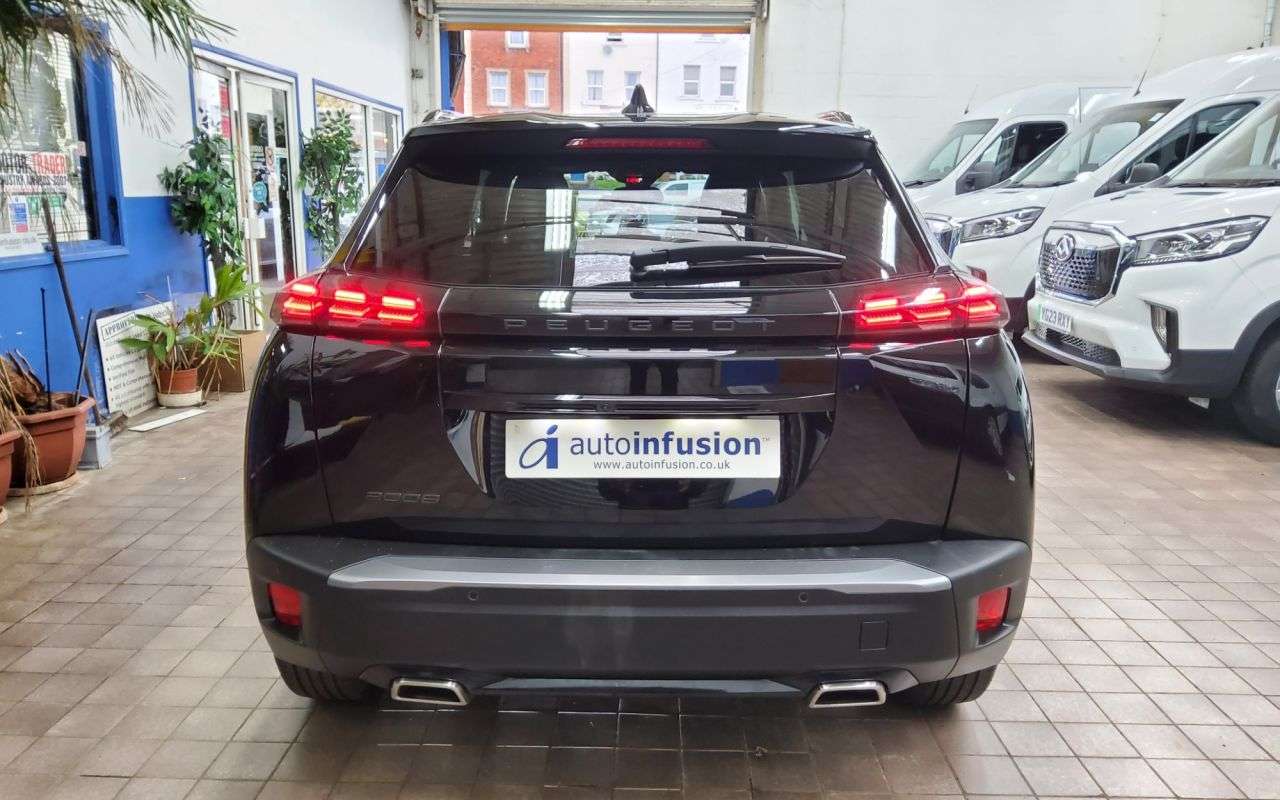 2024 PEUGEOT 2008 2024 PEUGEOT 2008