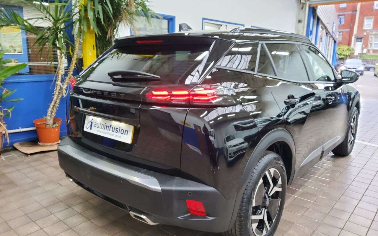 2024 PEUGEOT 2008 2024 PEUGEOT 2008