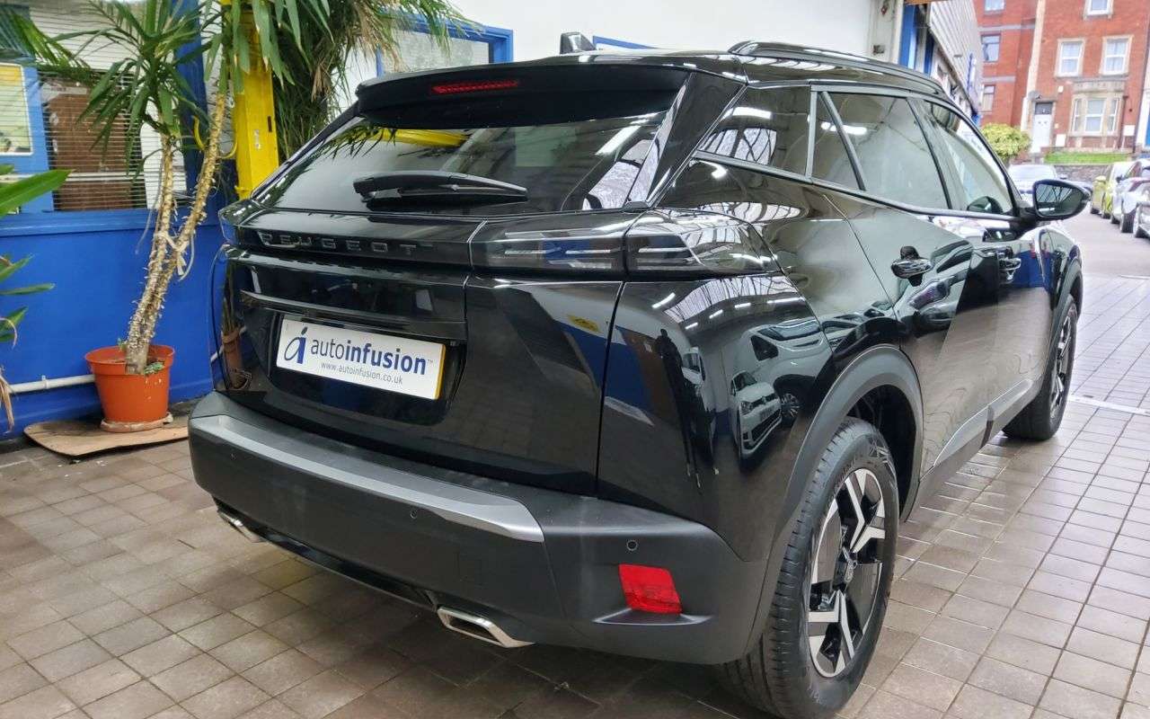 2024 PEUGEOT 2008 2024 PEUGEOT 2008