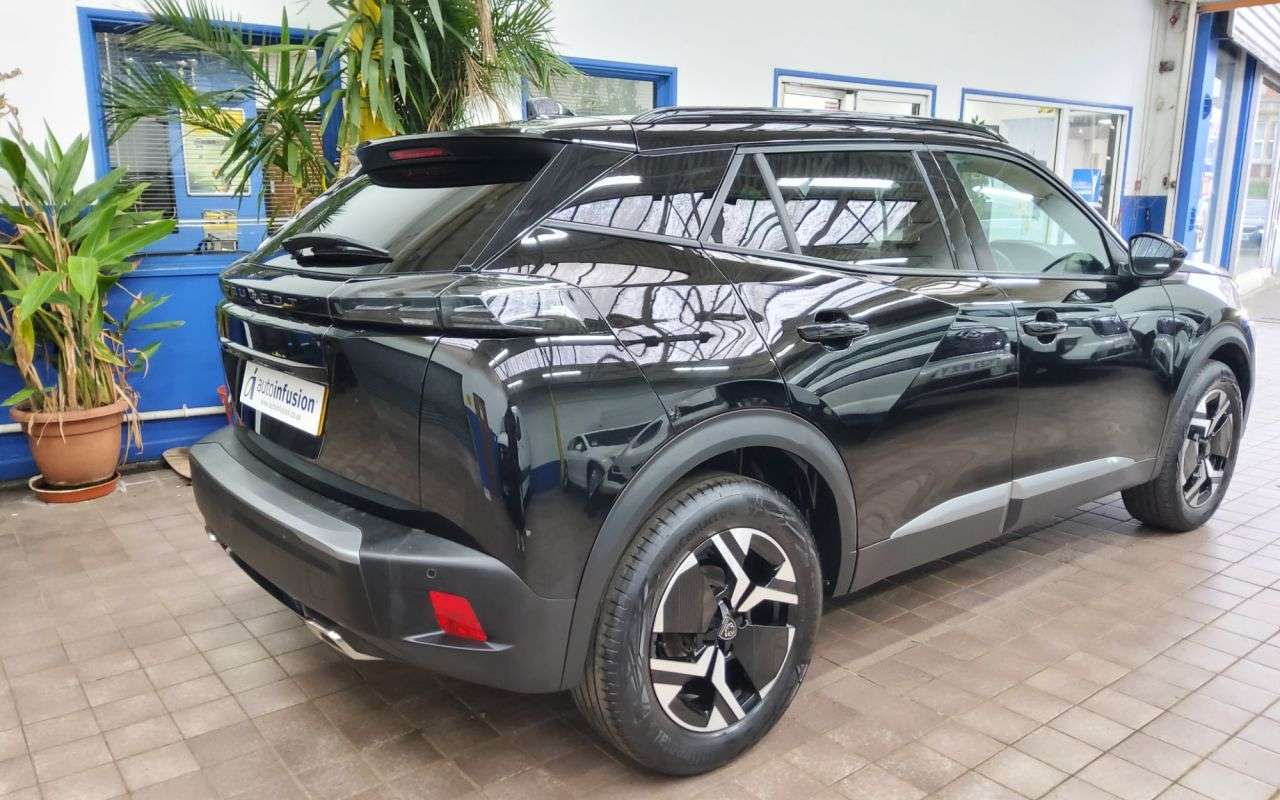 2024 PEUGEOT 2008 2024 PEUGEOT 2008