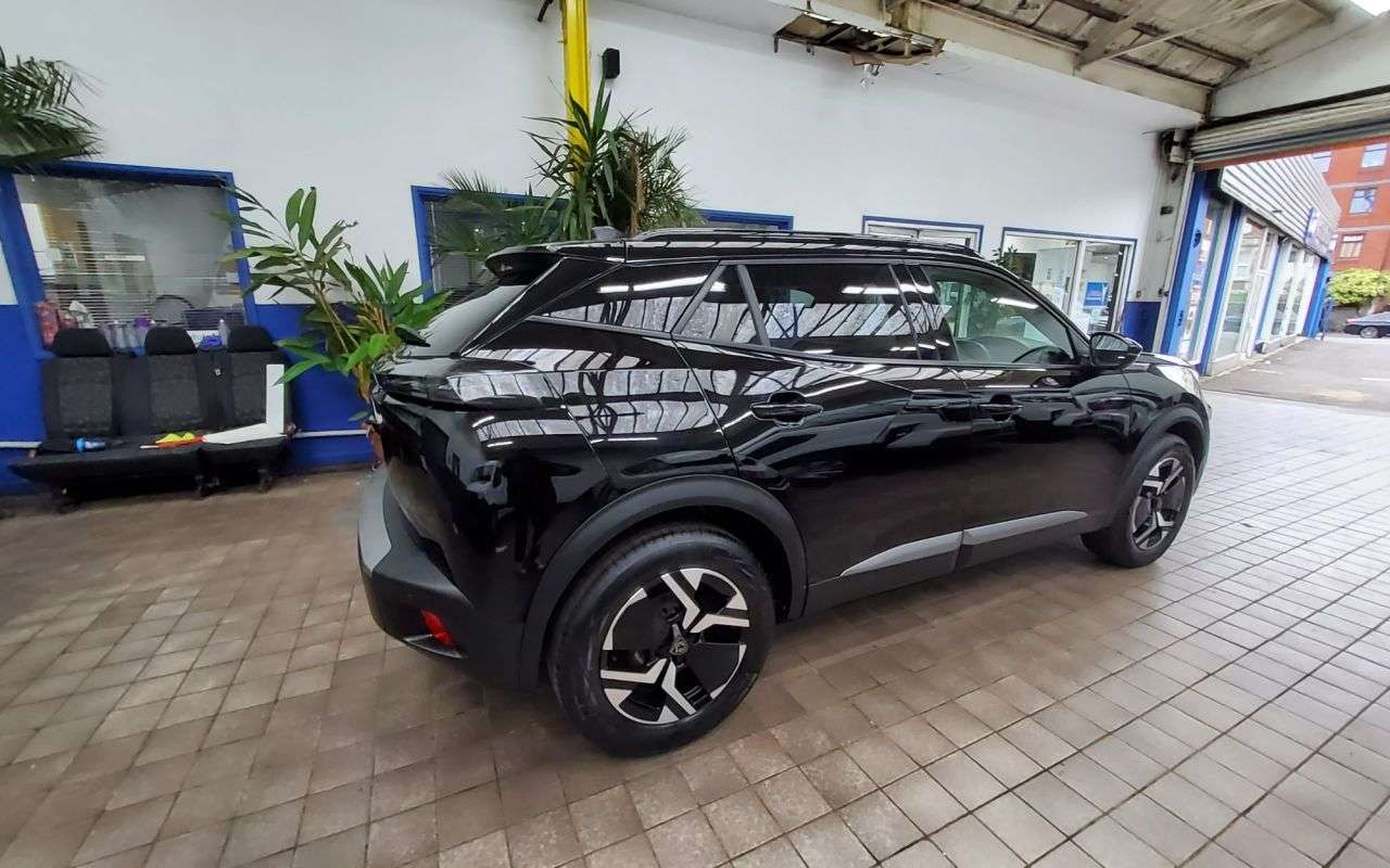 2024 PEUGEOT 2008 2024 PEUGEOT 2008