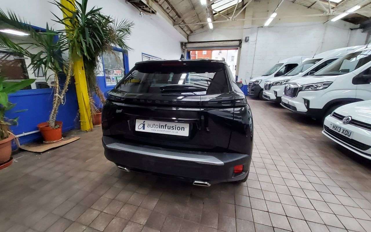 2024 PEUGEOT 2008 2024 PEUGEOT 2008