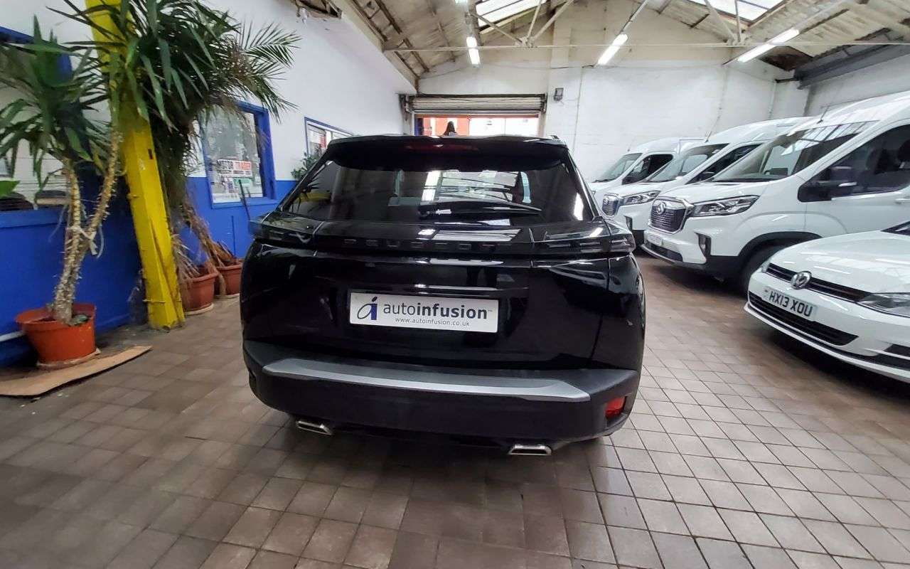 2024 PEUGEOT 2008 2024 PEUGEOT 2008