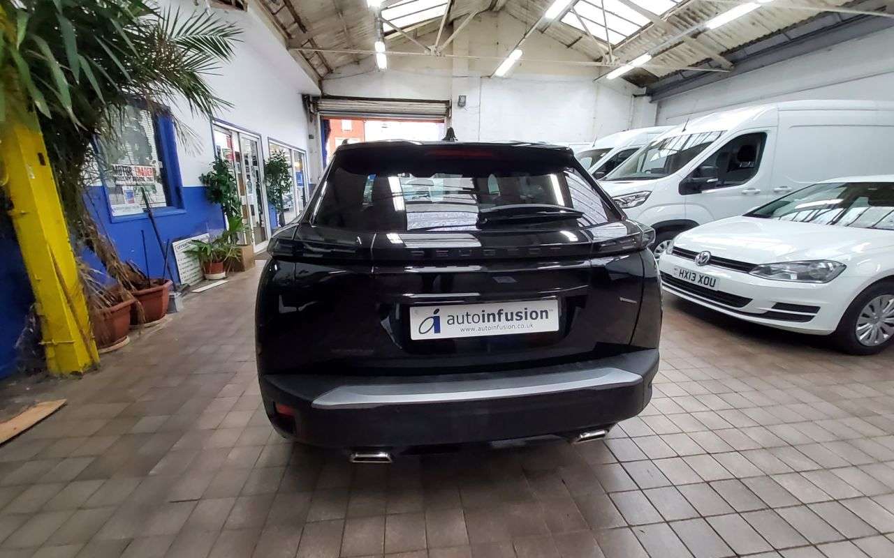 2024 PEUGEOT 2008 2024 PEUGEOT 2008