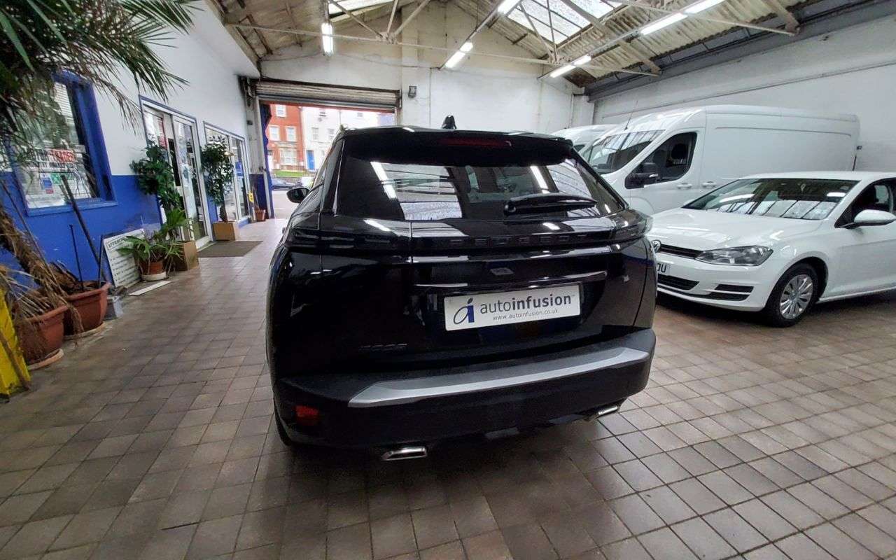 2024 PEUGEOT 2008 2024 PEUGEOT 2008