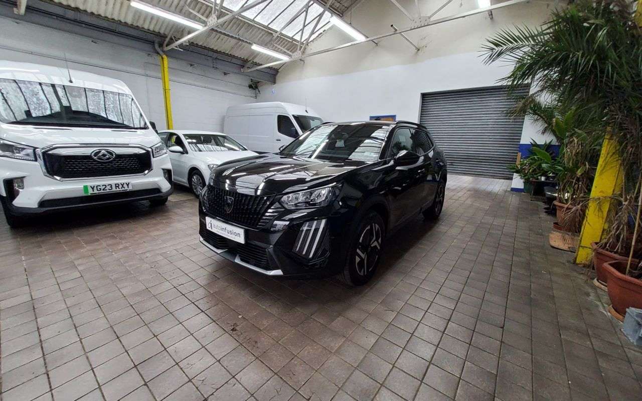 2024 PEUGEOT 2008 2024 PEUGEOT 2008