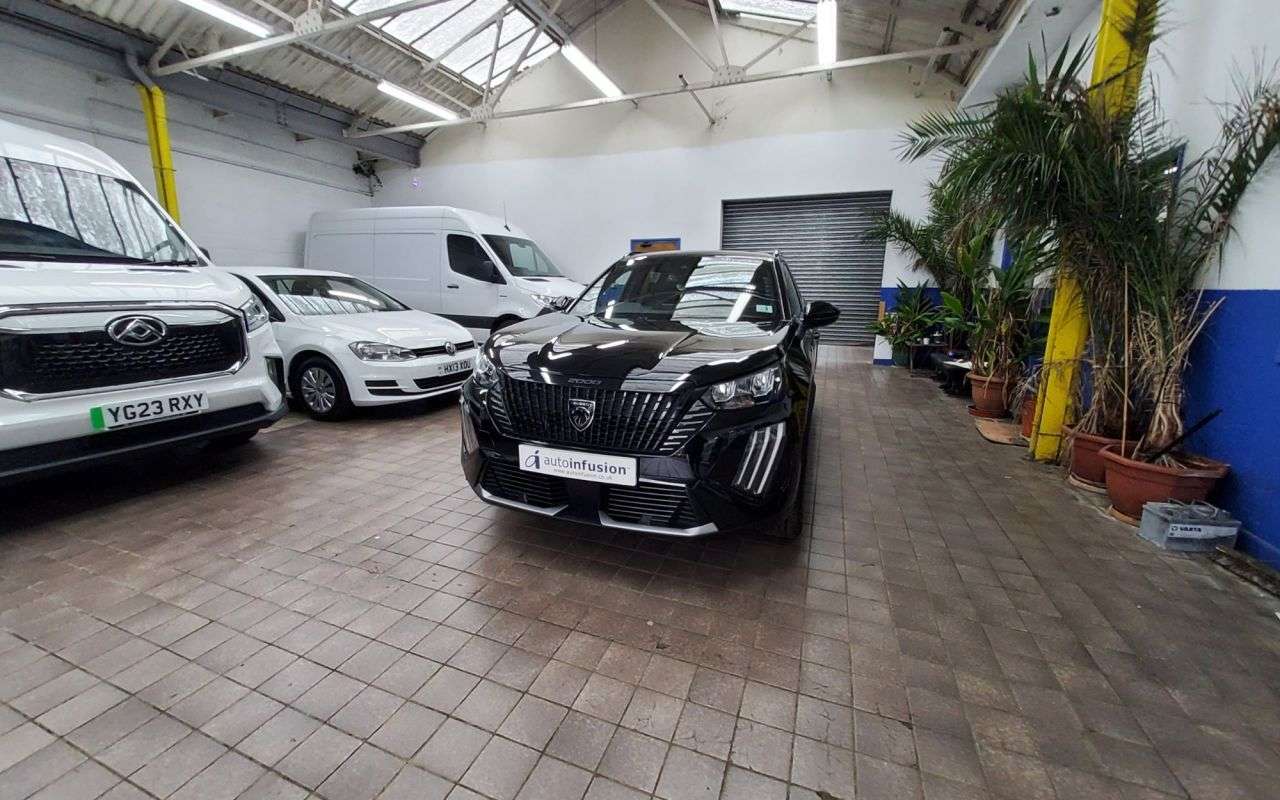 2024 PEUGEOT 2008 2024 PEUGEOT 2008