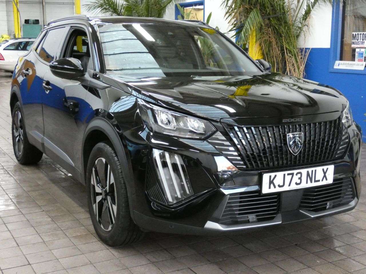 2024 PEUGEOT 2008 2024 PEUGEOT 2008