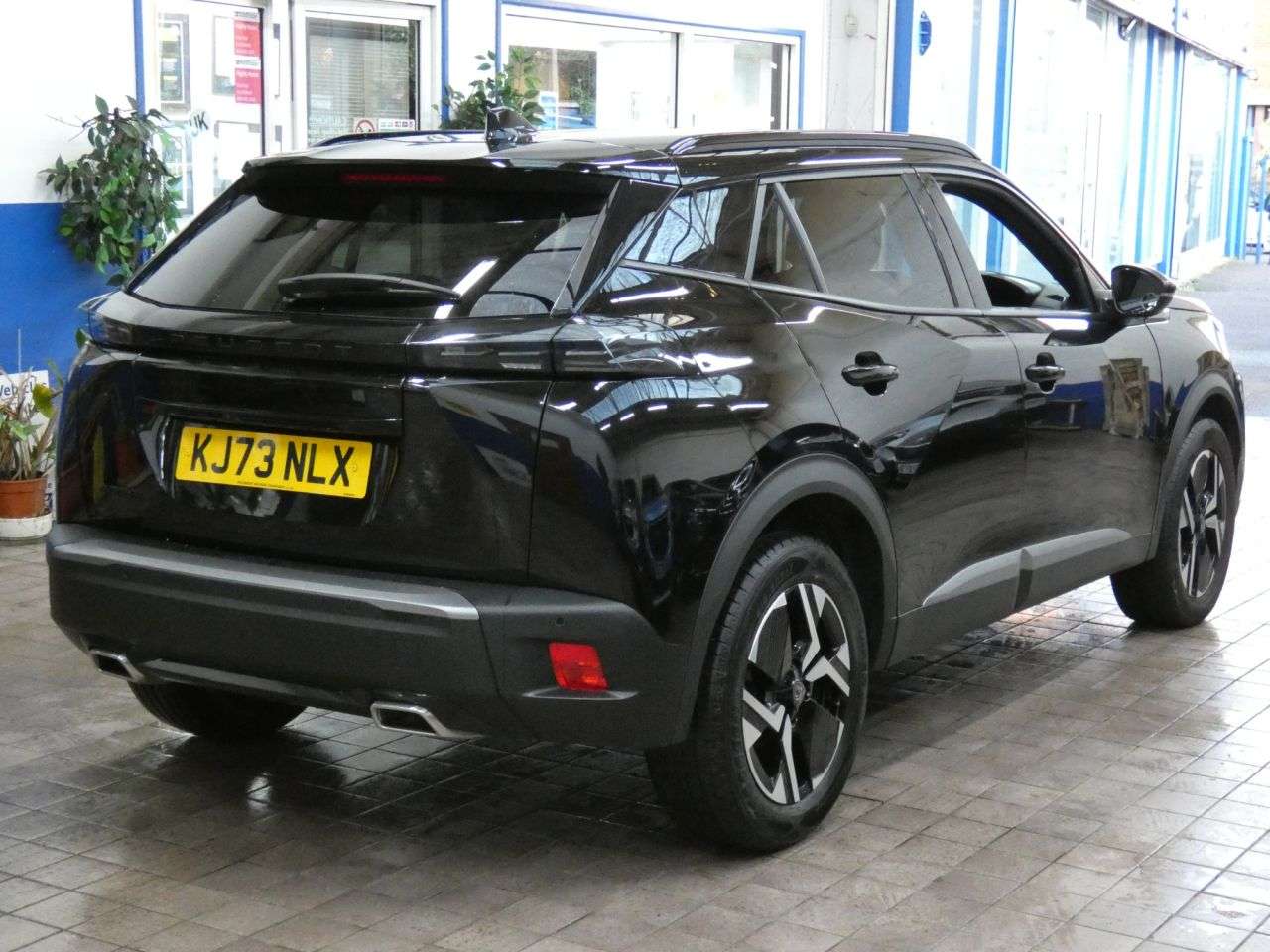 2024 PEUGEOT 2008 2024 PEUGEOT 2008