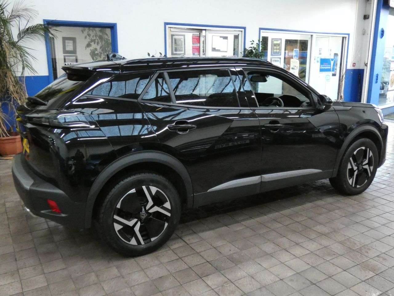 2024 PEUGEOT 2008 2024 PEUGEOT 2008