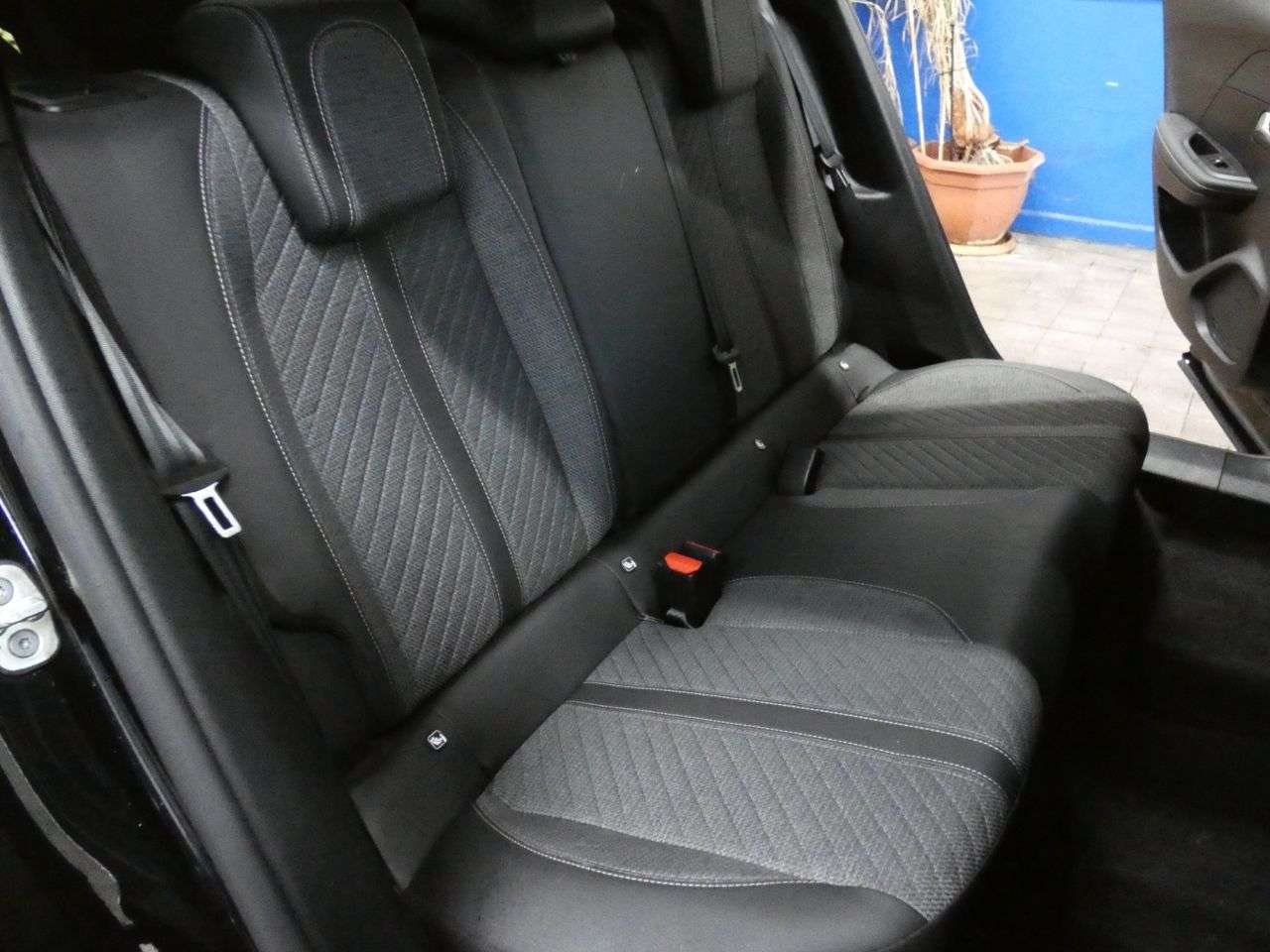 2024 PEUGEOT 2008 2024 PEUGEOT 2008