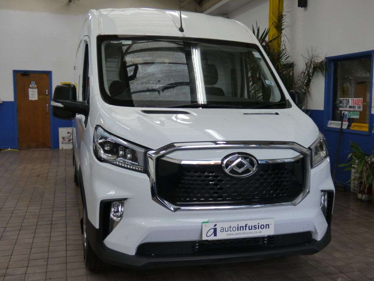 A 2022 MAXUS EDELIVER 9 88.5kWh Panel Van 5dr Electric Auto FWD L3 H3 (204 ps) MAXUS WARRANTY TILL A 2022 MAXUS EDELIVER 9 88.5kWh Panel Van 5dr Electric Auto FWD L3 H3 (204 ps) MAXUS WARRANTY TILL