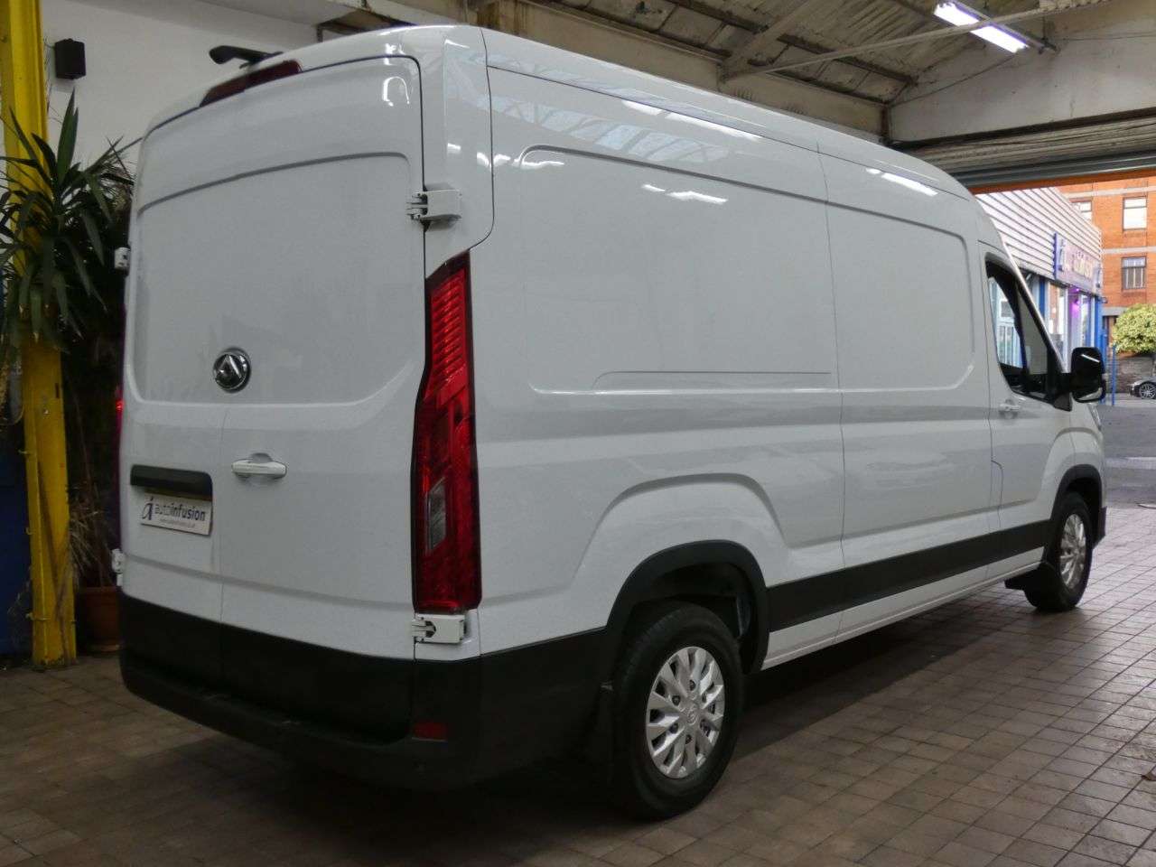 2022 MAXUS EDELIVER 9 2022 MAXUS EDELIVER 9