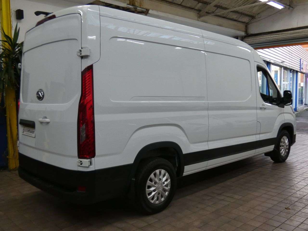 2022 MAXUS EDELIVER 9 2022 MAXUS EDELIVER 9