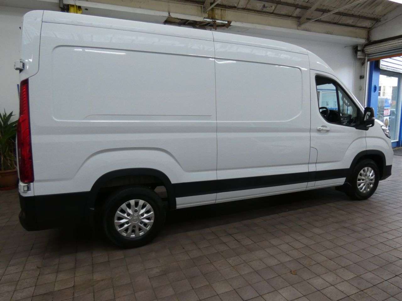 2022 MAXUS EDELIVER 9 2022 MAXUS EDELIVER 9