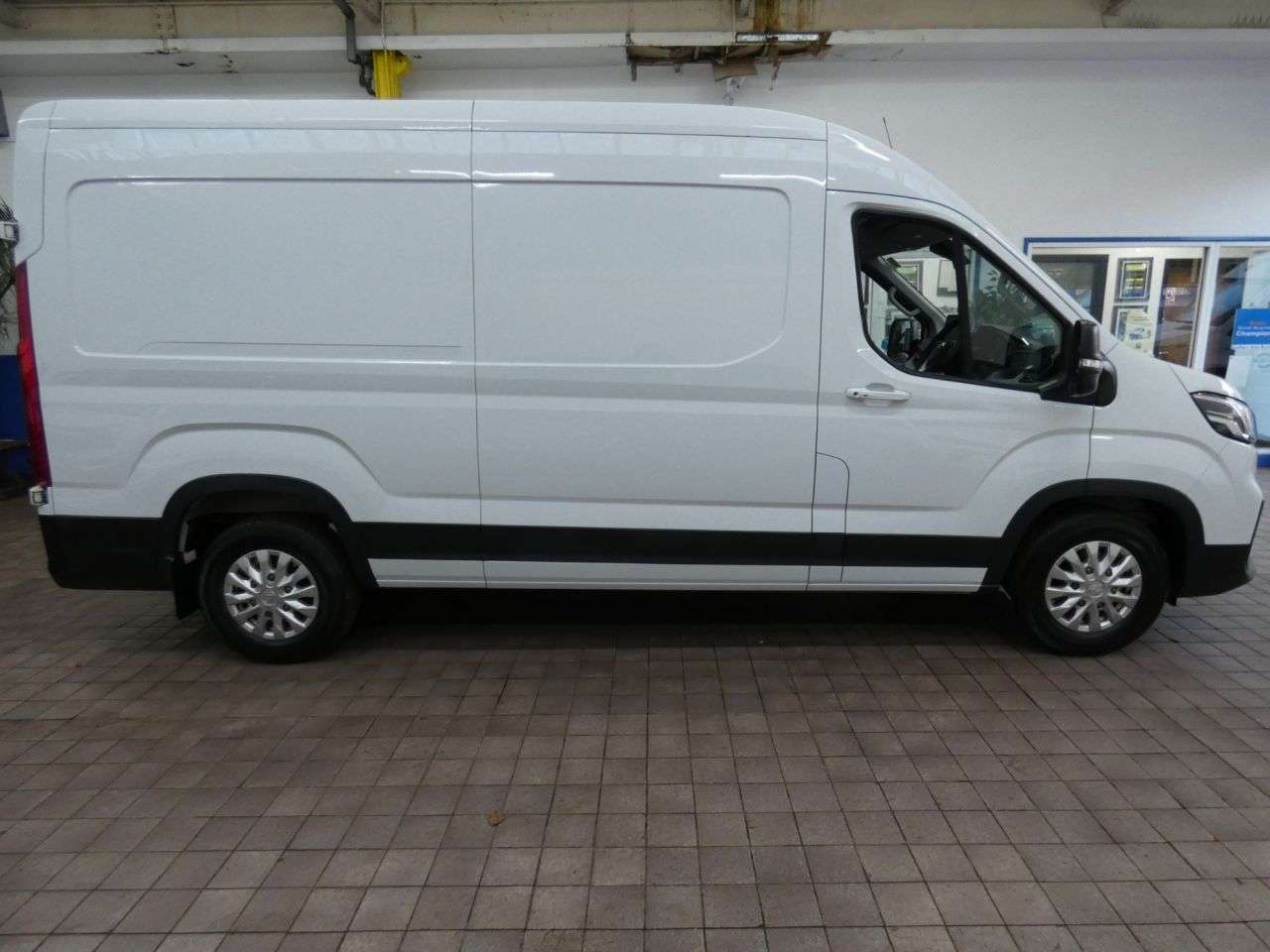2022 MAXUS EDELIVER 9 2022 MAXUS EDELIVER 9
