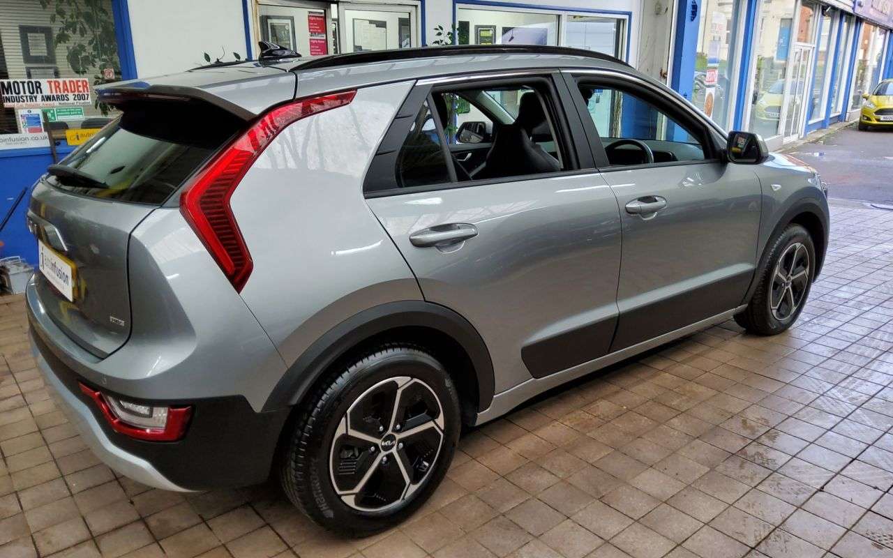 2022 KIA NIRO 2022 KIA NIRO