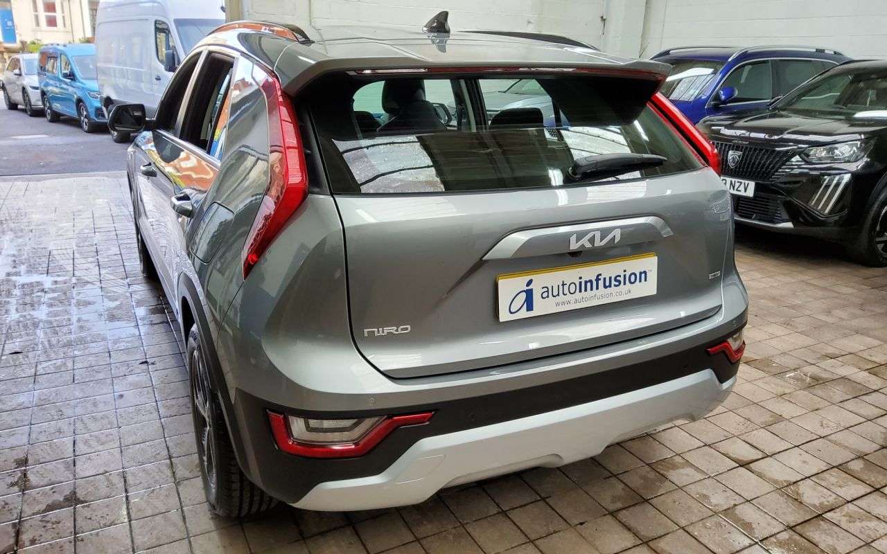 2022 KIA NIRO 2022 KIA NIRO