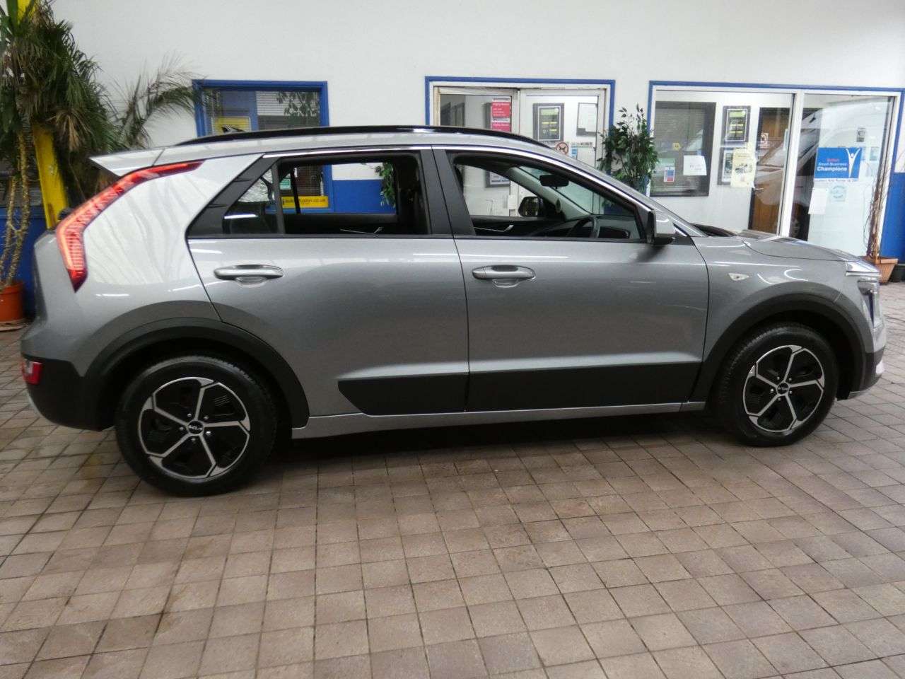 2022 KIA NIRO 2022 KIA NIRO