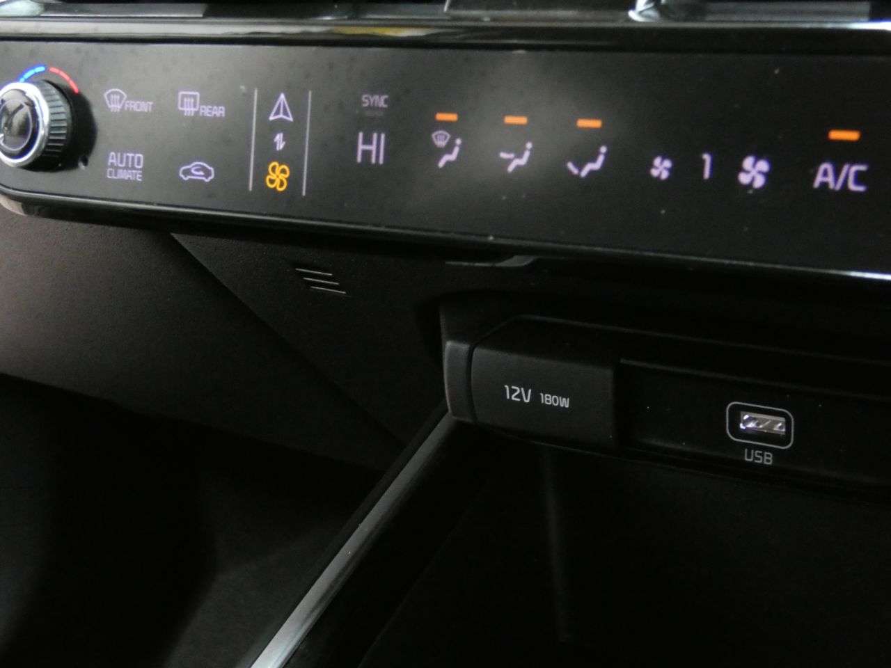 2022 KIA NIRO 2022 KIA NIRO