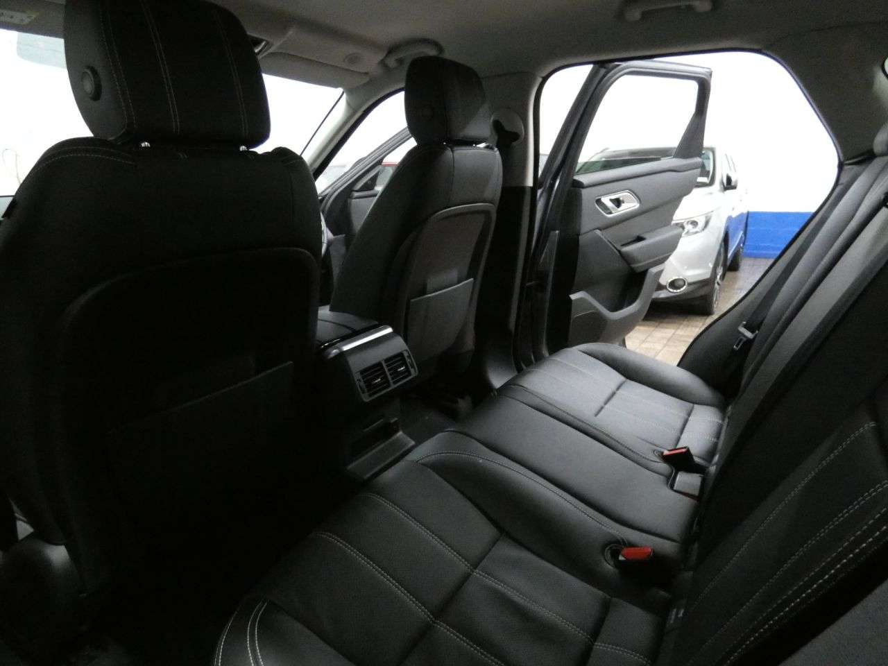 2022 LAND ROVER RANGE ROVER VELAR 2022 LAND ROVER RANGE ROVER VELAR