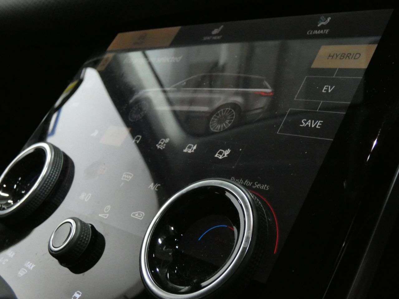 2022 LAND ROVER RANGE ROVER VELAR 2022 LAND ROVER RANGE ROVER VELAR