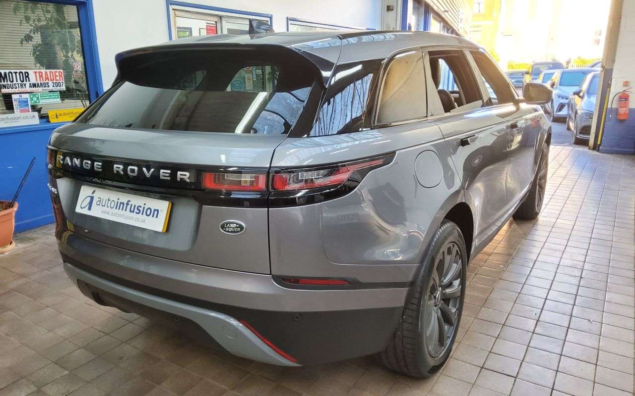 2022 LAND ROVER RANGE ROVER VELAR 2022 LAND ROVER RANGE ROVER VELAR