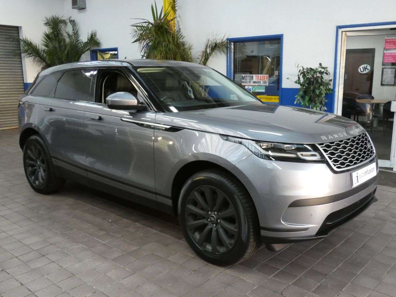 2022 LAND ROVER RANGE ROVER VELAR 2022 LAND ROVER RANGE ROVER VELAR