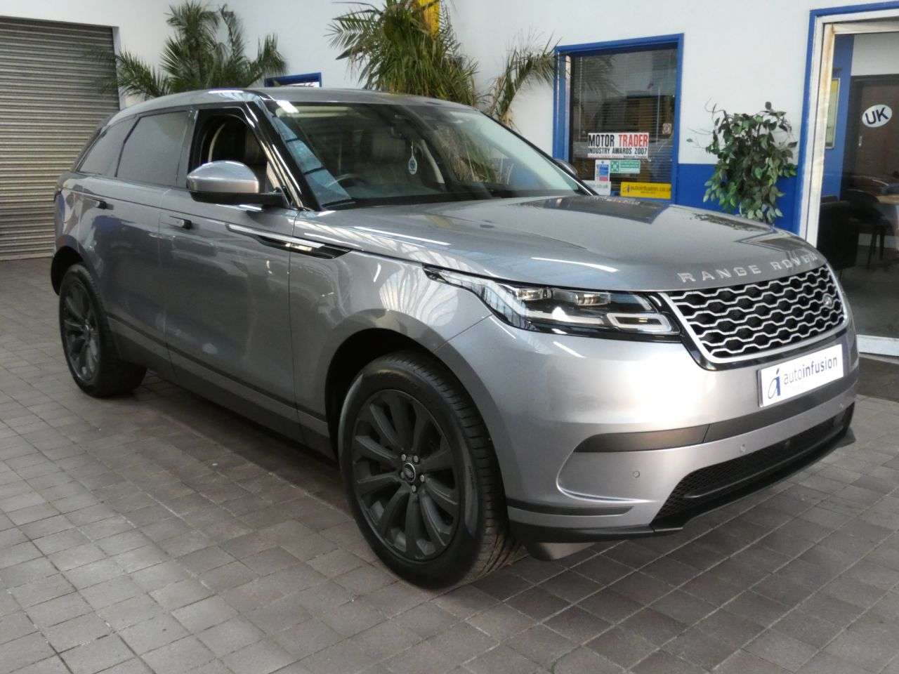 2022 LAND ROVER RANGE ROVER VELAR 2022 LAND ROVER RANGE ROVER VELAR
