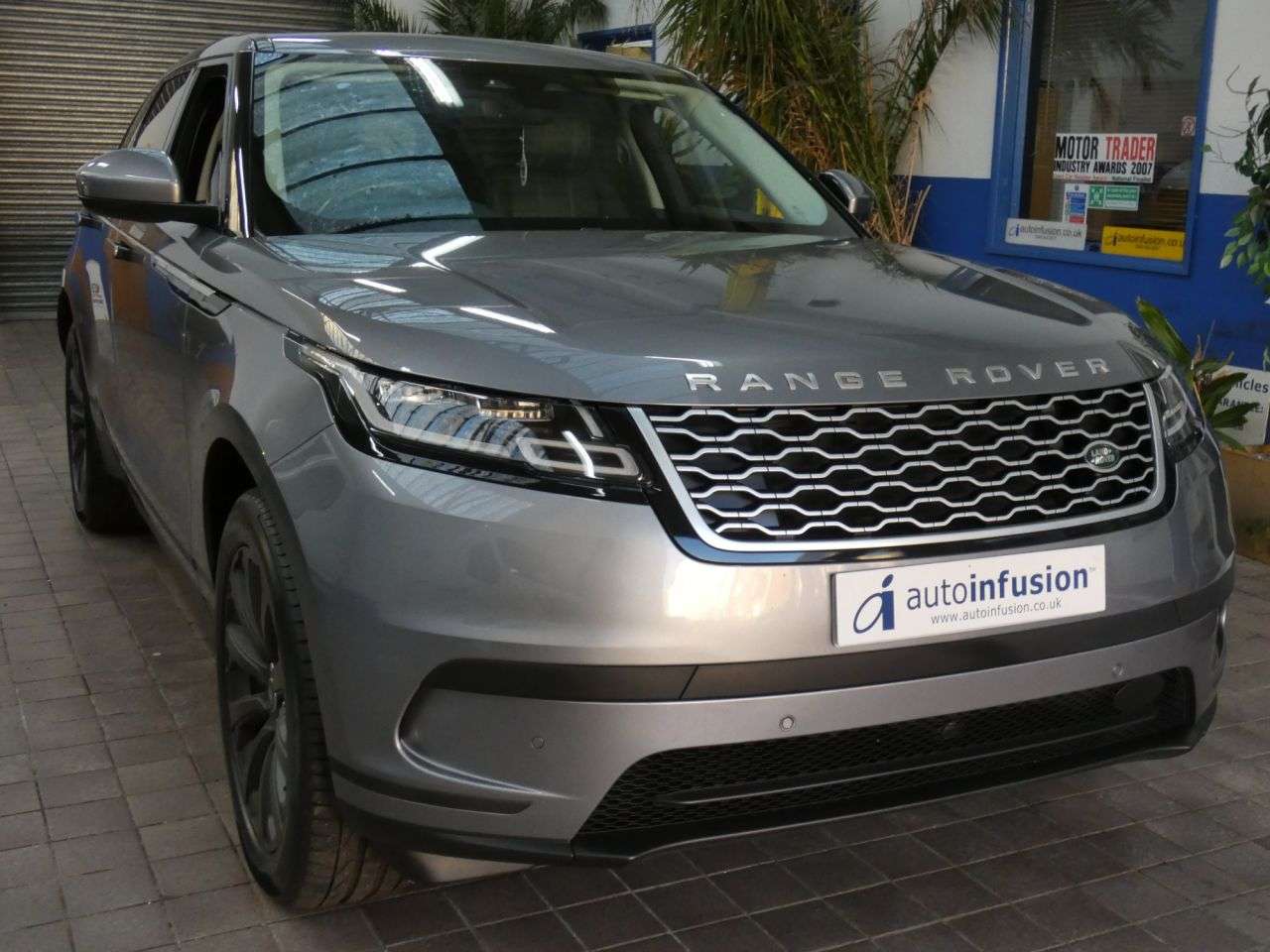 2022 LAND ROVER RANGE ROVER VELAR 2022 LAND ROVER RANGE ROVER VELAR