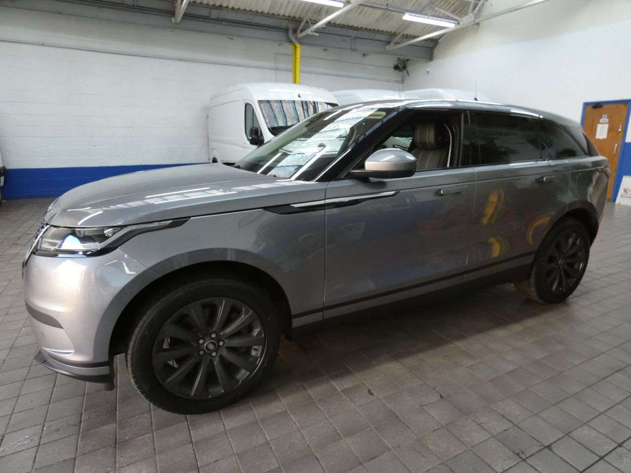 2022 LAND ROVER RANGE ROVER VELAR 2022 LAND ROVER RANGE ROVER VELAR